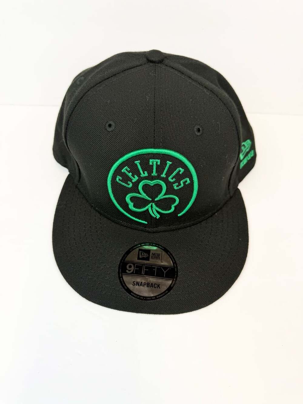 New Era Boston Celtics 9FIFTY Snapback Hat Black Green OSFM